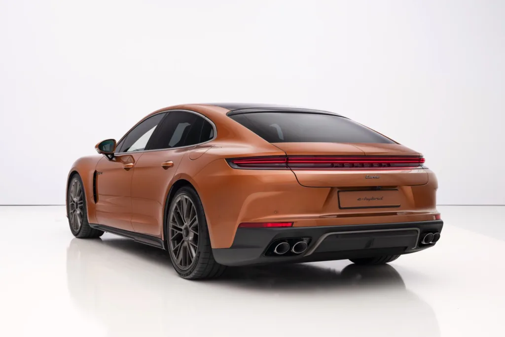 Porsche Panamera 2024