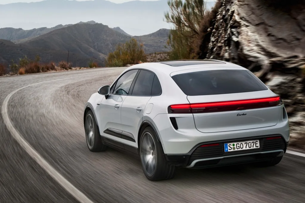 Porsche Macan Turbo Electric