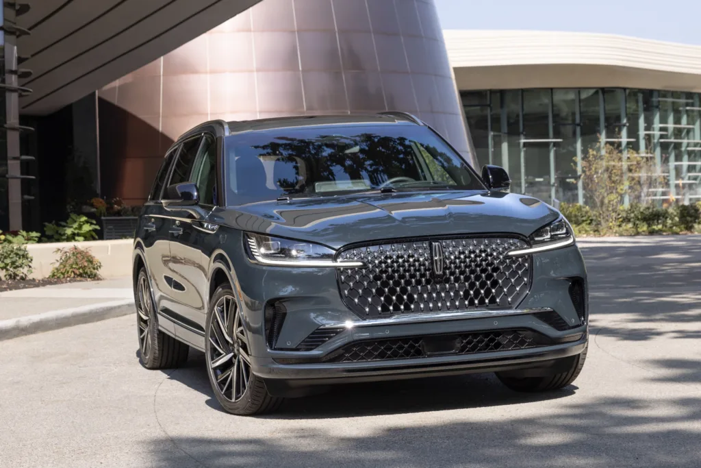 Lincoln Aviator 2025