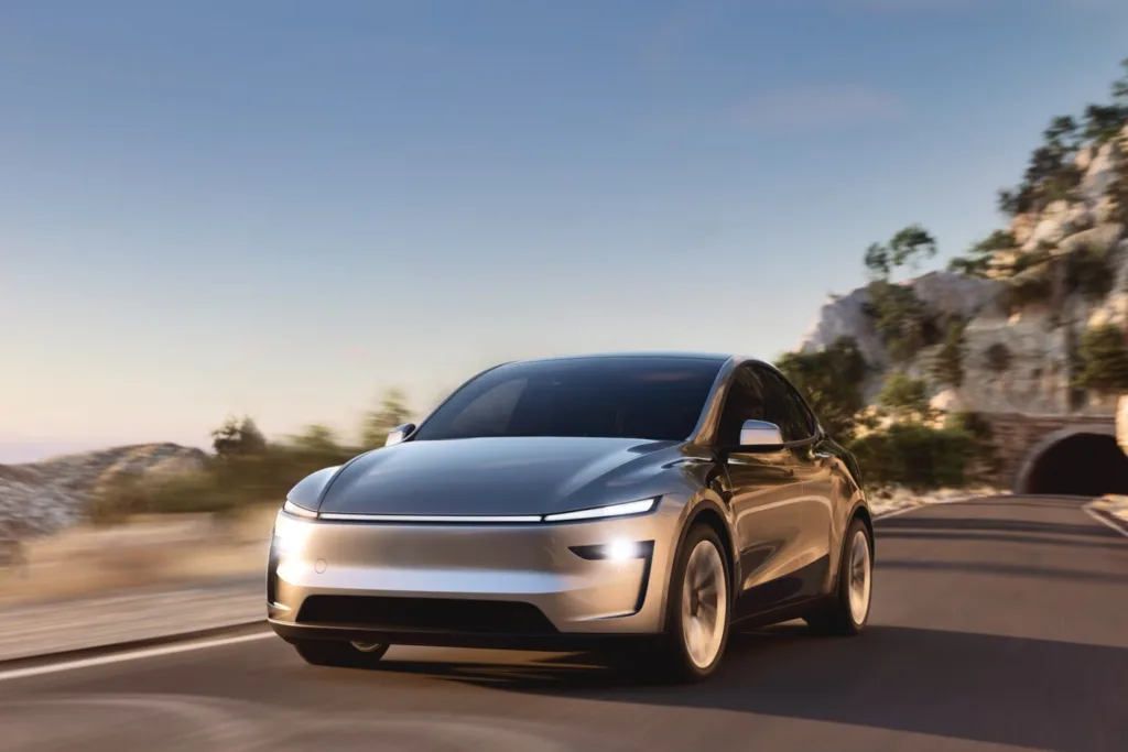 Tesla Model Y 2025 Oficial