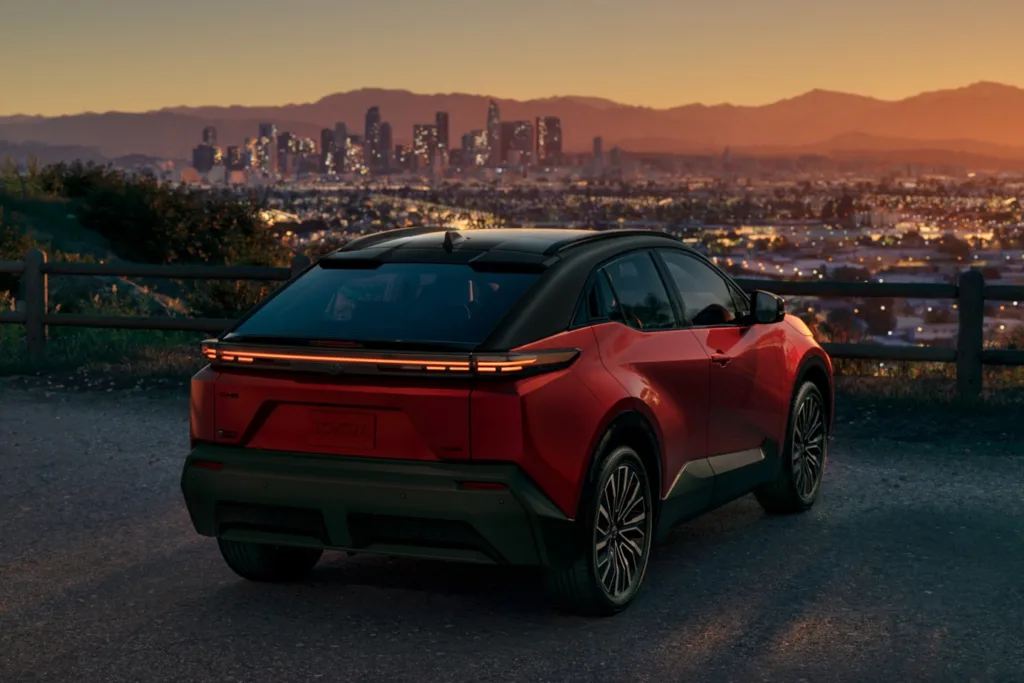 Toyota C-HR EV 2026