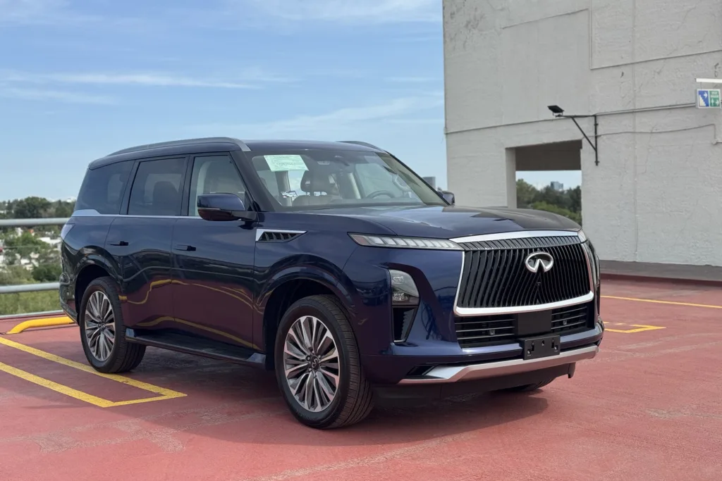 Infiniti QX80 2025 Prueba