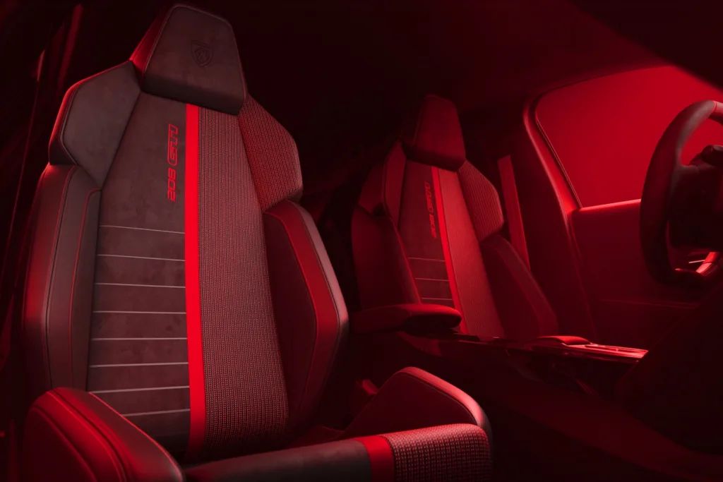 Peugeot E-208 GTI