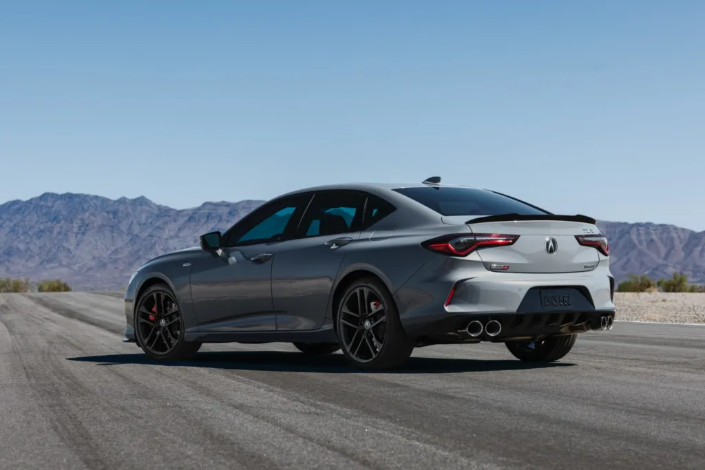 Acura TLX descontinuado