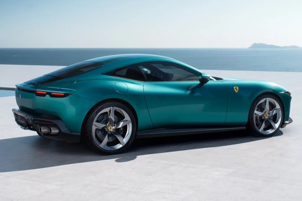 Ferrari Amalfi Coupé Oficial