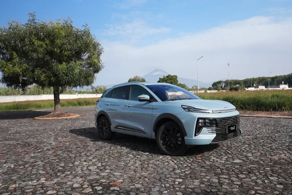 JAC 6 PHEV 2026