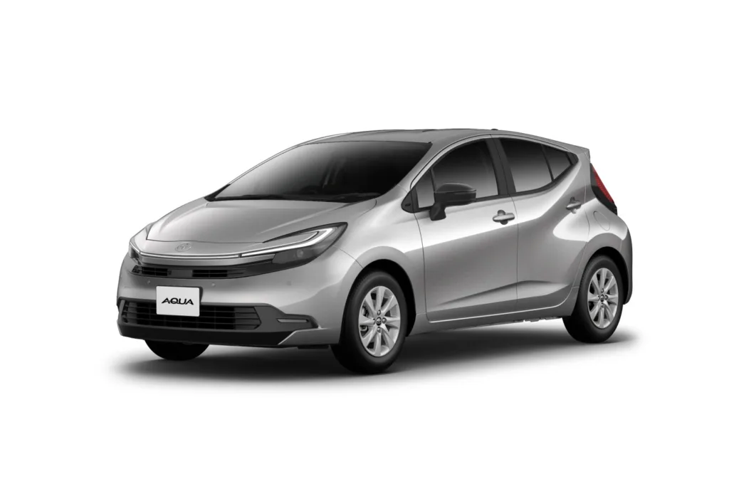 Toyota Prius C / Aqua Japón