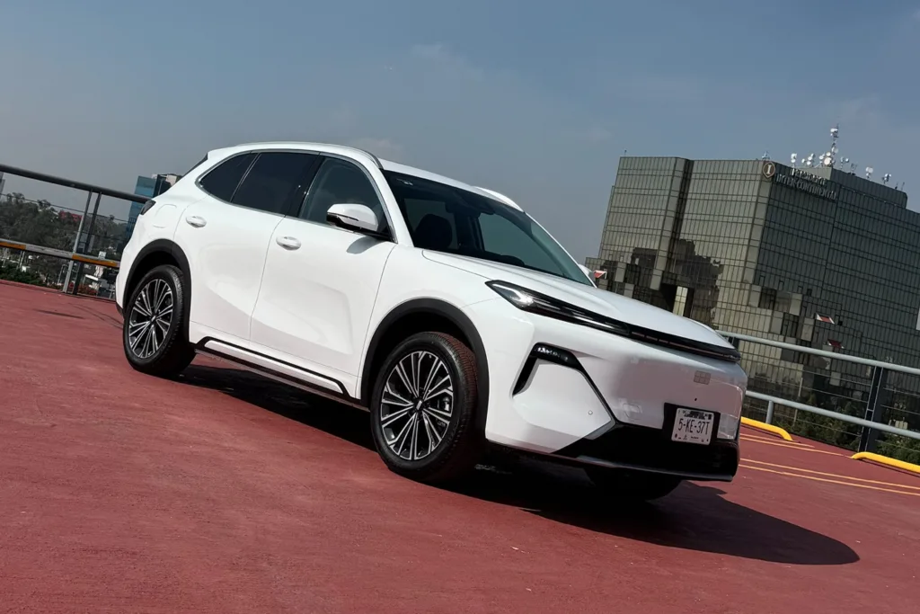 Geely EX5 EM-i Prueba