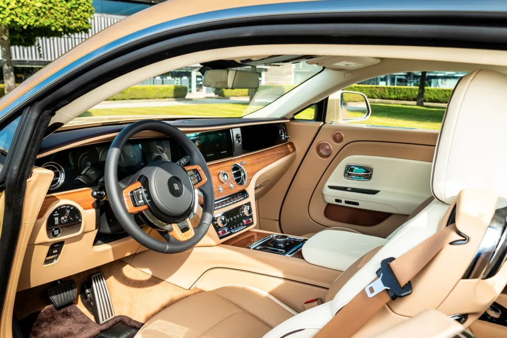Rolls-Royce Spectre Bailey Perro