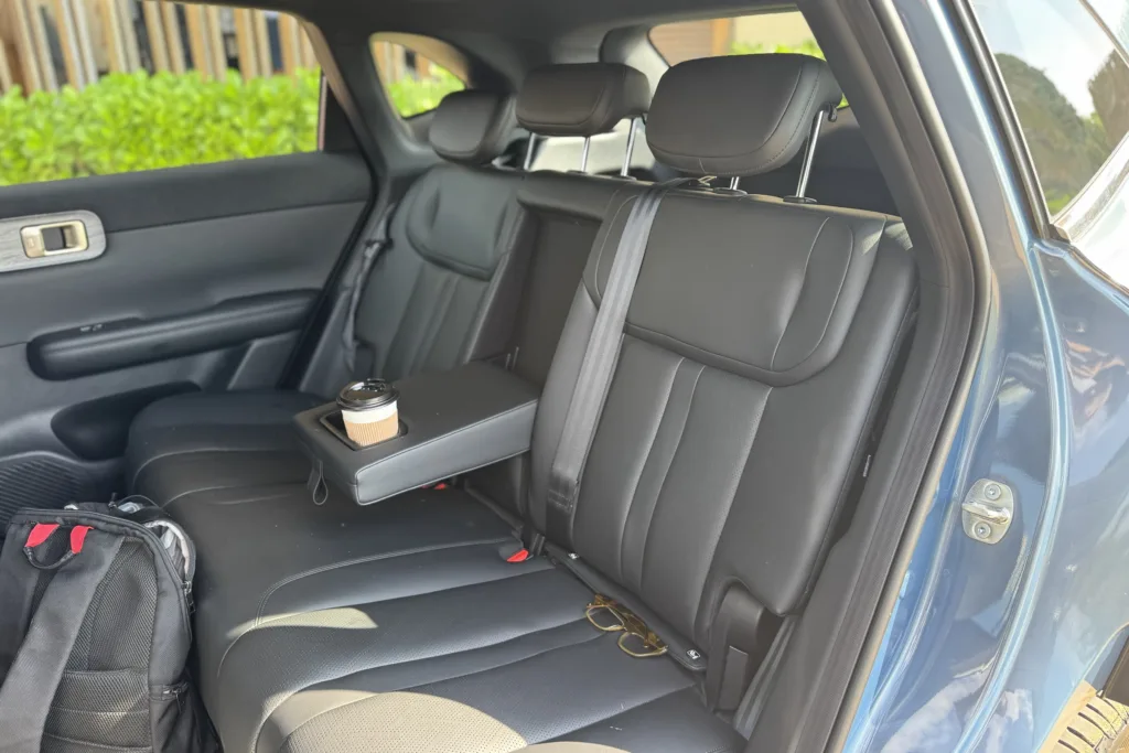 Chevrolet Captiva PHEV Primer Contacto