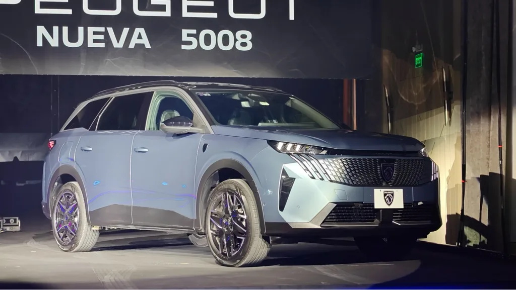 Peugeot 3008 y 5008 Lanzamiento