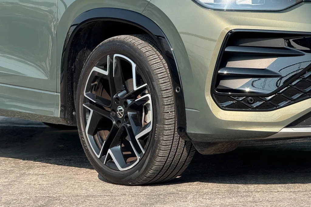 Volkswagen Tiguan vs Taos Comparativa