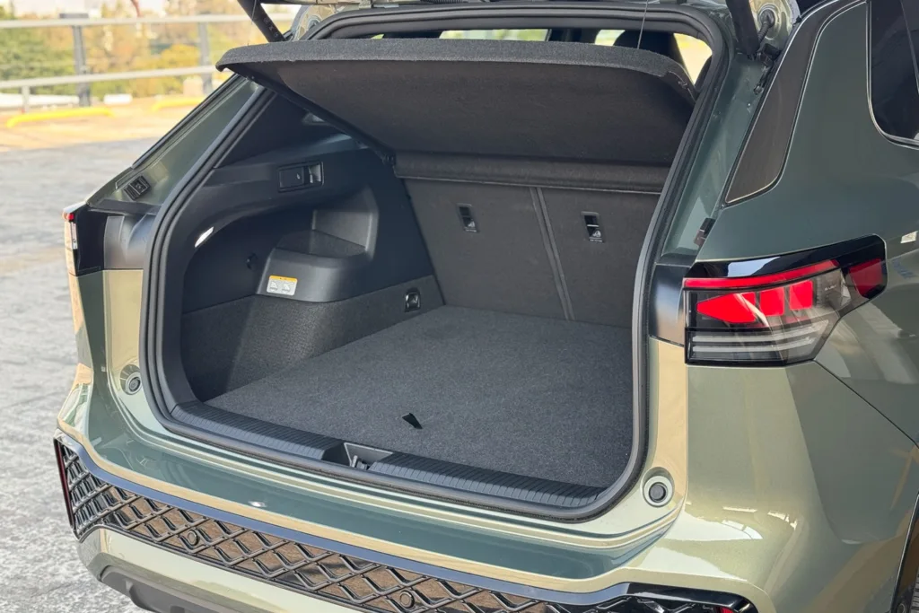 Volkswagen Tiguan vs Taos Comparativa