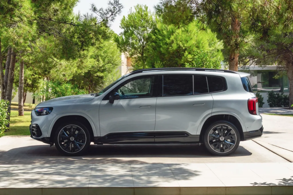 Mercedes-Benz GLB 2026