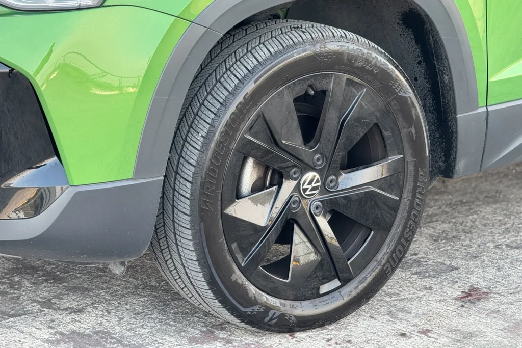 Volkswagen Taos 2026 3 meses