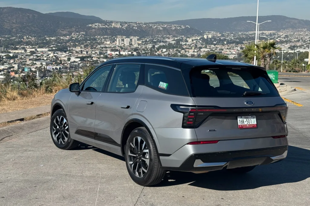 Ford Edge Híbrida 2026