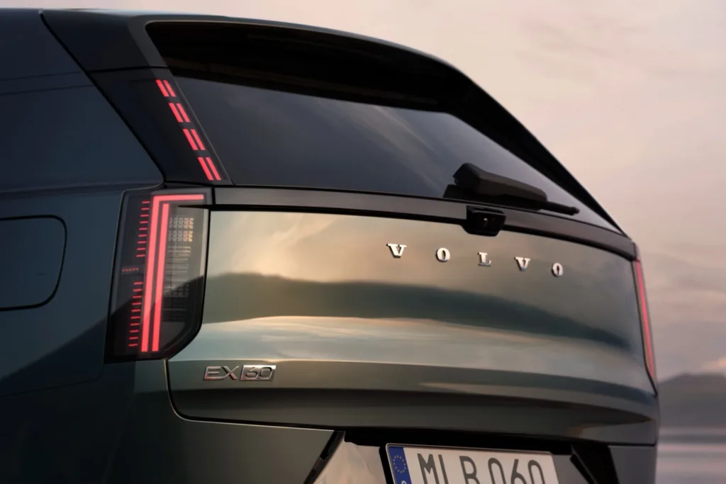 Volvo EX60 2027