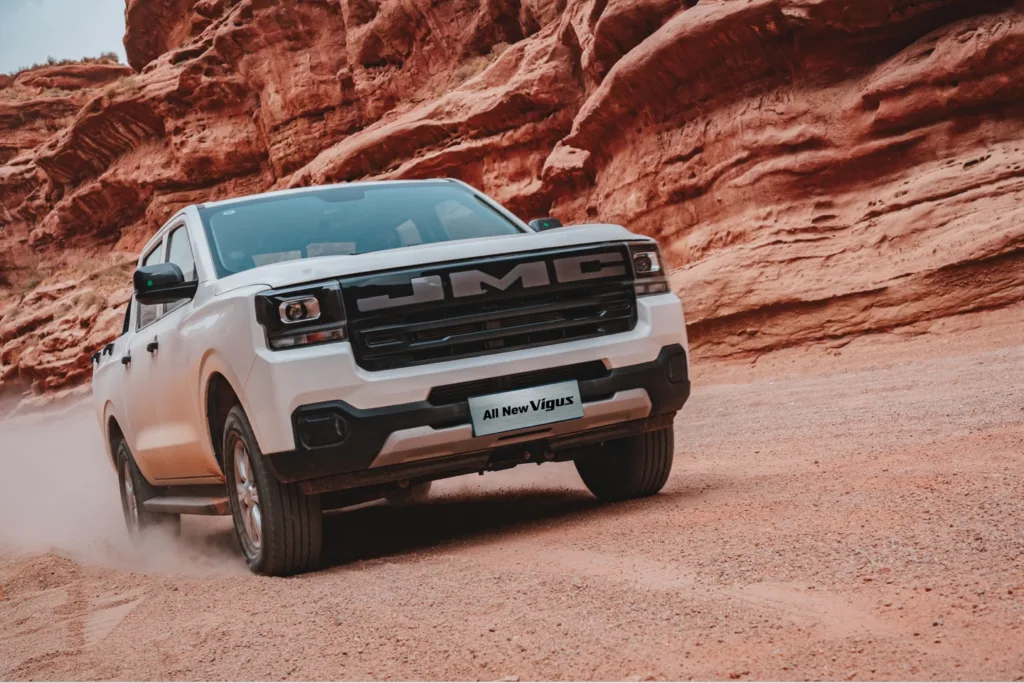 JMC Saag Automotive Lanzamiento México