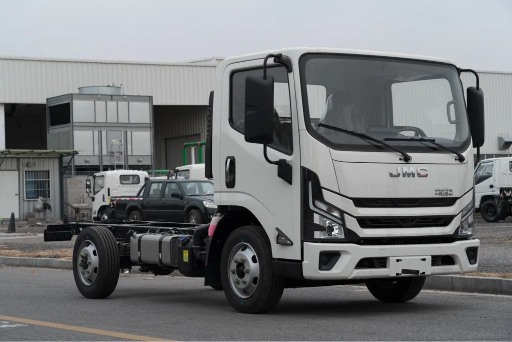 JMC Saag Automotive Lanzamiento México