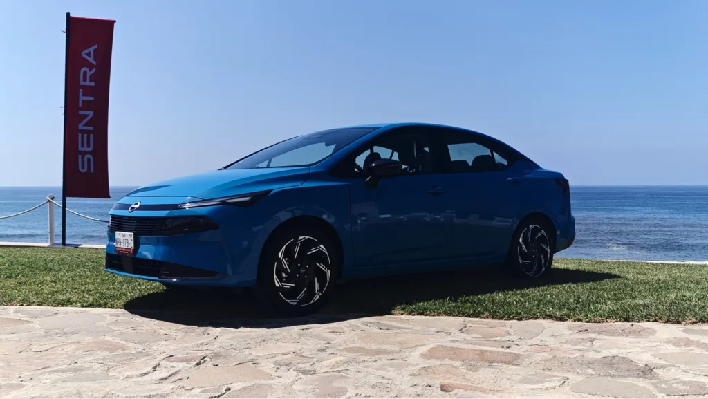 Nissan Sentra y Versa 2026 Primer Contacto