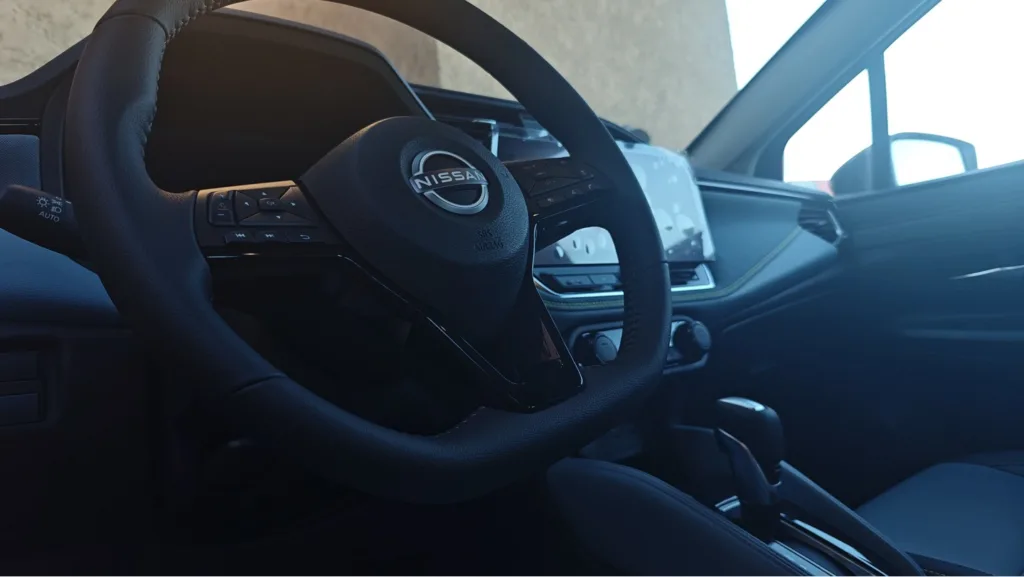 Nissan Sentra y Versa 2026 Primer Contacto