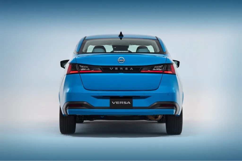Nissan Versa 2026