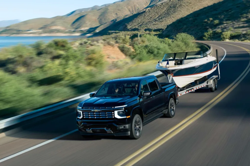 Chevrolet Silverado / Cheyenne 2027