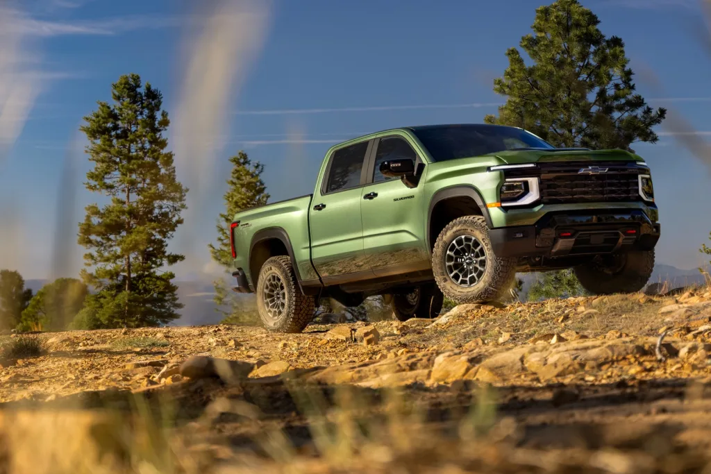 Chevrolet Silverado / Cheyenne 2027