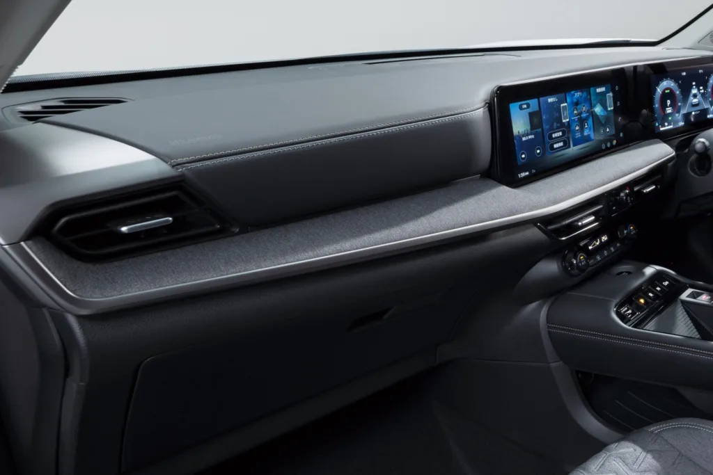 Nissan Kicks Híbrida Japón