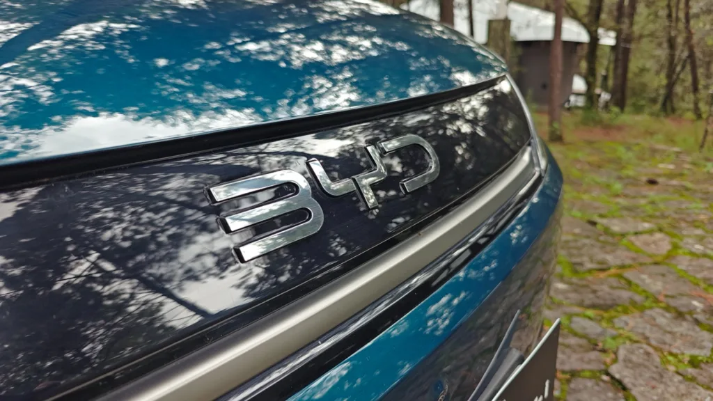 BYD Yuan Pro DM-i Primer Contacto