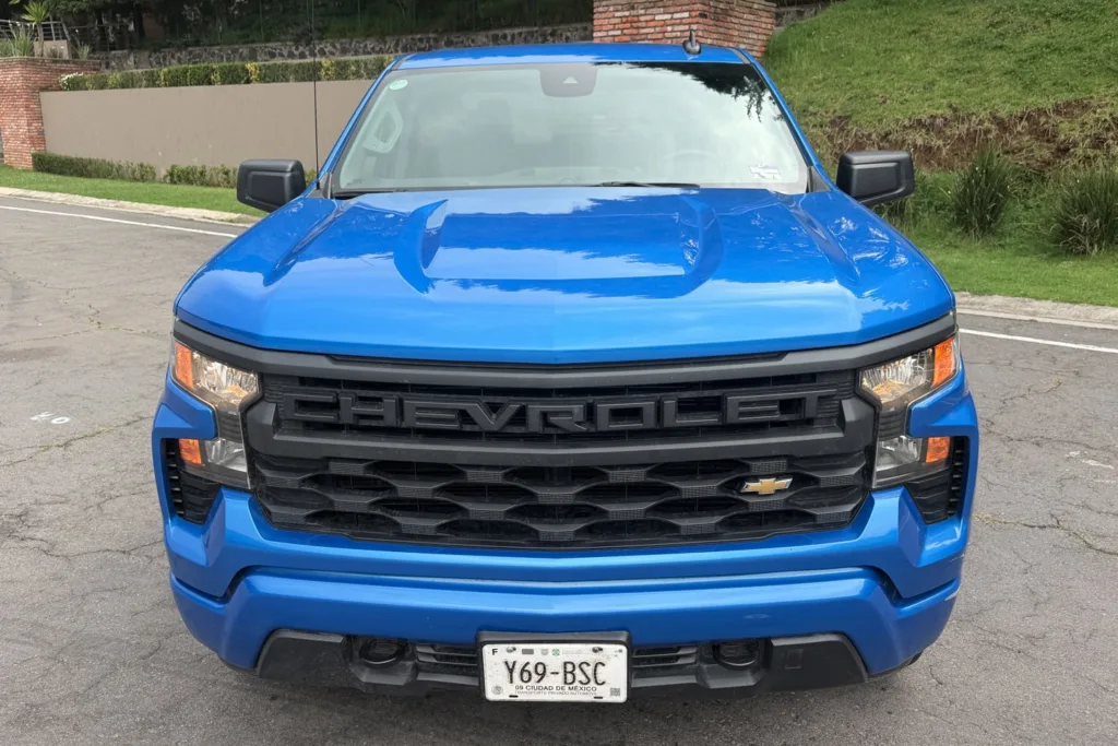Chevrolet Silverado Custom - Prueba