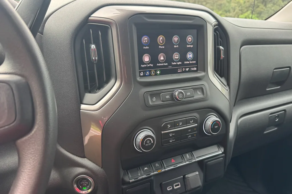 Chevrolet Silverado Custom - Prueba