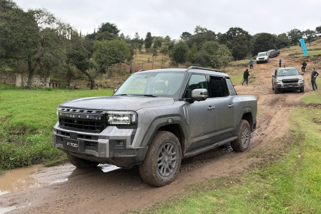 Jetour F700 PHEV 2027 | Primer contacto